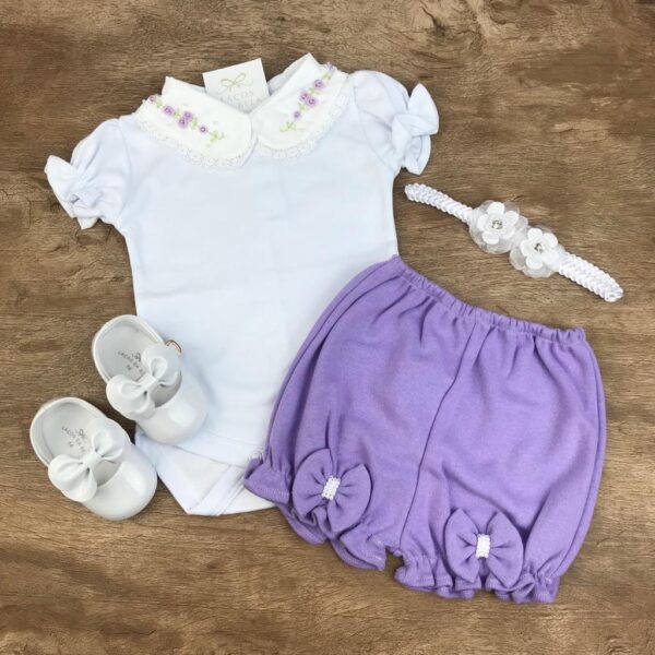 Conjunto Body Flores Rococó com Short Lilás