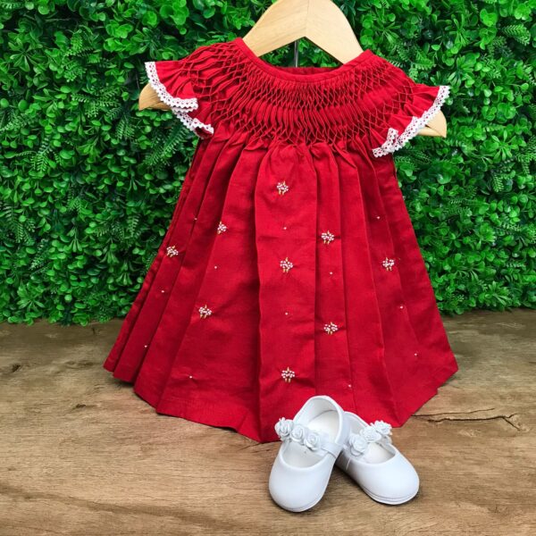 Vestido Casinha de Abelha Vermelho Bordado