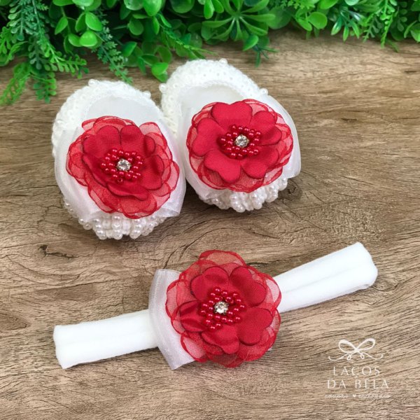 Sapatinho com Faixinha Branco com Flor Organza Vermelho