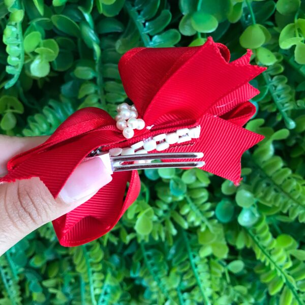 Laço Boutique Organza Vermelho com Pérolas - Image 2