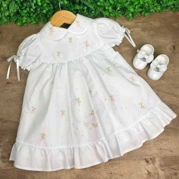 Vestido Maya Branco com Bordado Rosa